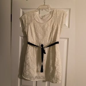 Motherhood Maternity lace short sleeve shirt